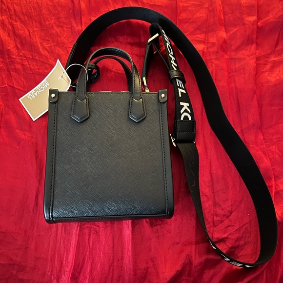 Michael Kors NWT Purse - Picture 2 of 6